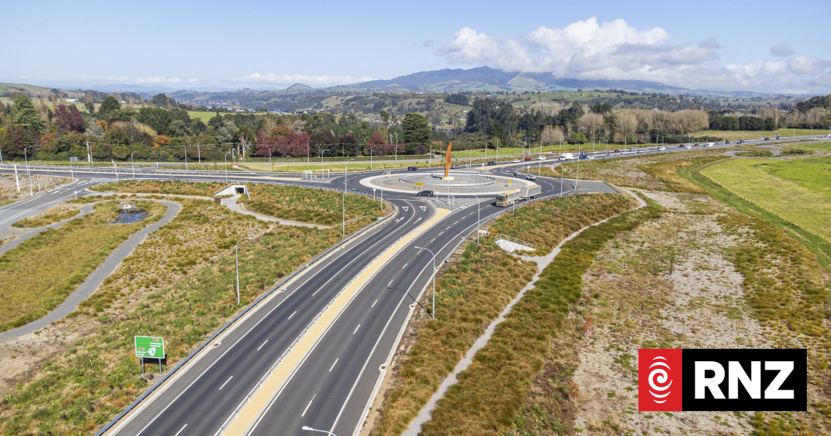 Firefighter-mayor backs push to fix notorious Coromandel intersection