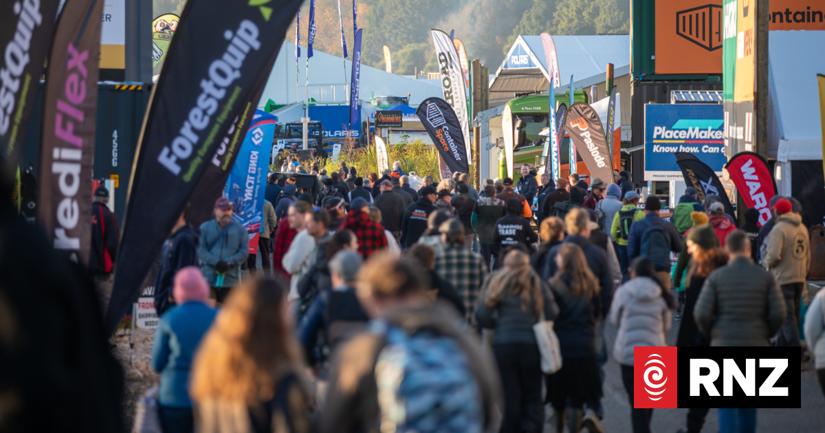 Tractors, utes and agri-technology attract thousands to Fieldays event in sunny Waikato