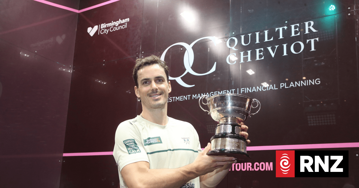 NZ squash star Paul Coll claims another title
