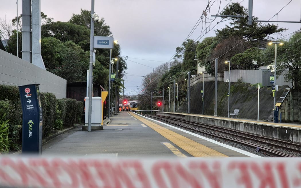 The aftermath of the train derailment near Khandallah, Wellington, pictured on 7 June, 2026. The train remains on the scene as investigators work to find the cause.