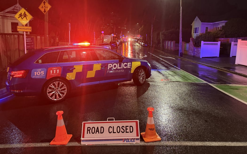 Fire and Emergency New Zealand, ambulance crews and police were called to the scene of emergency services responding to a train derailment in Wellington.