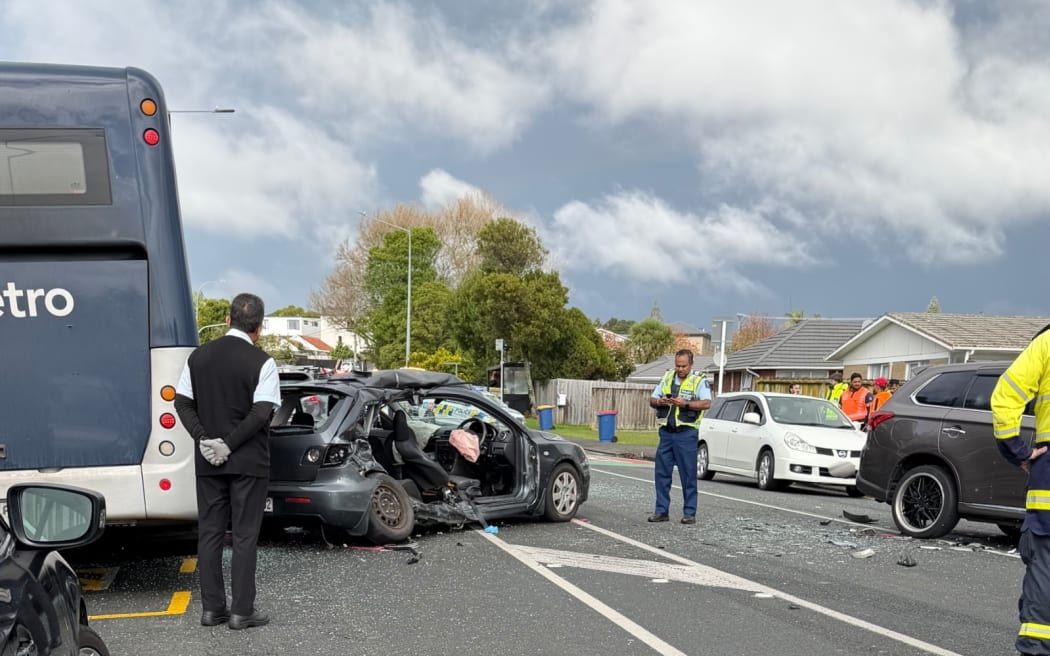 Crash on Te Atatu Road in Te Atatu South on 6 June 2026