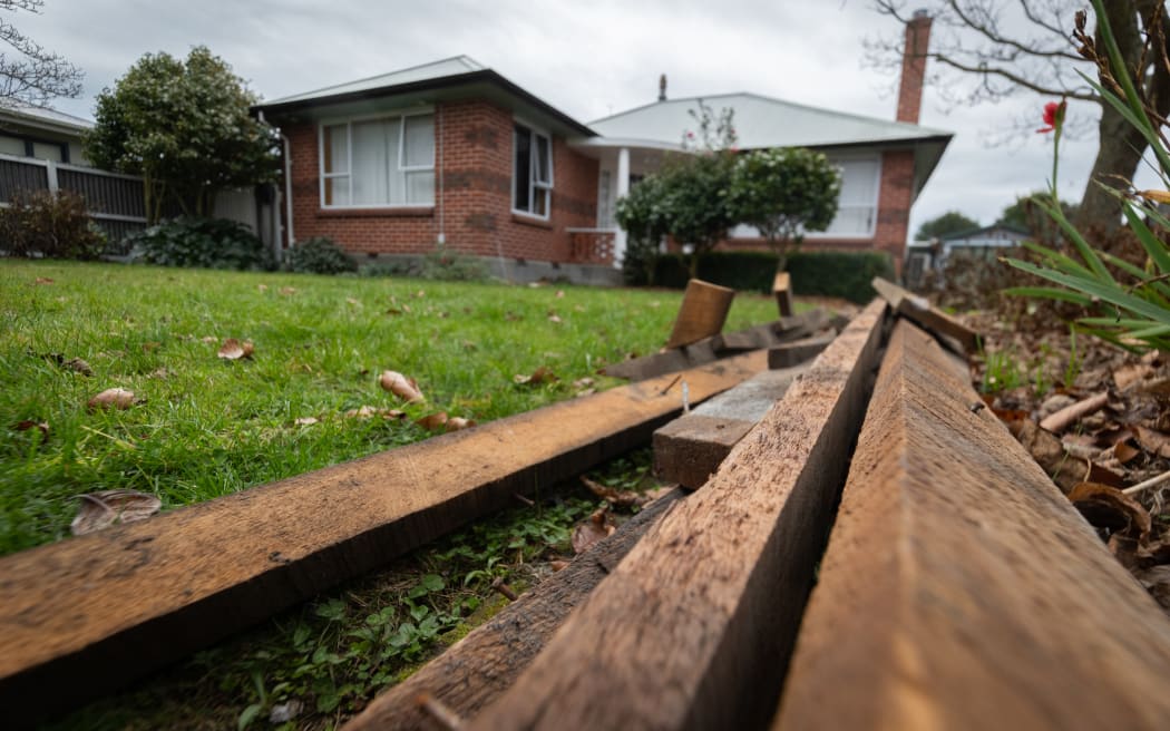 Ashburton roof fraud victim