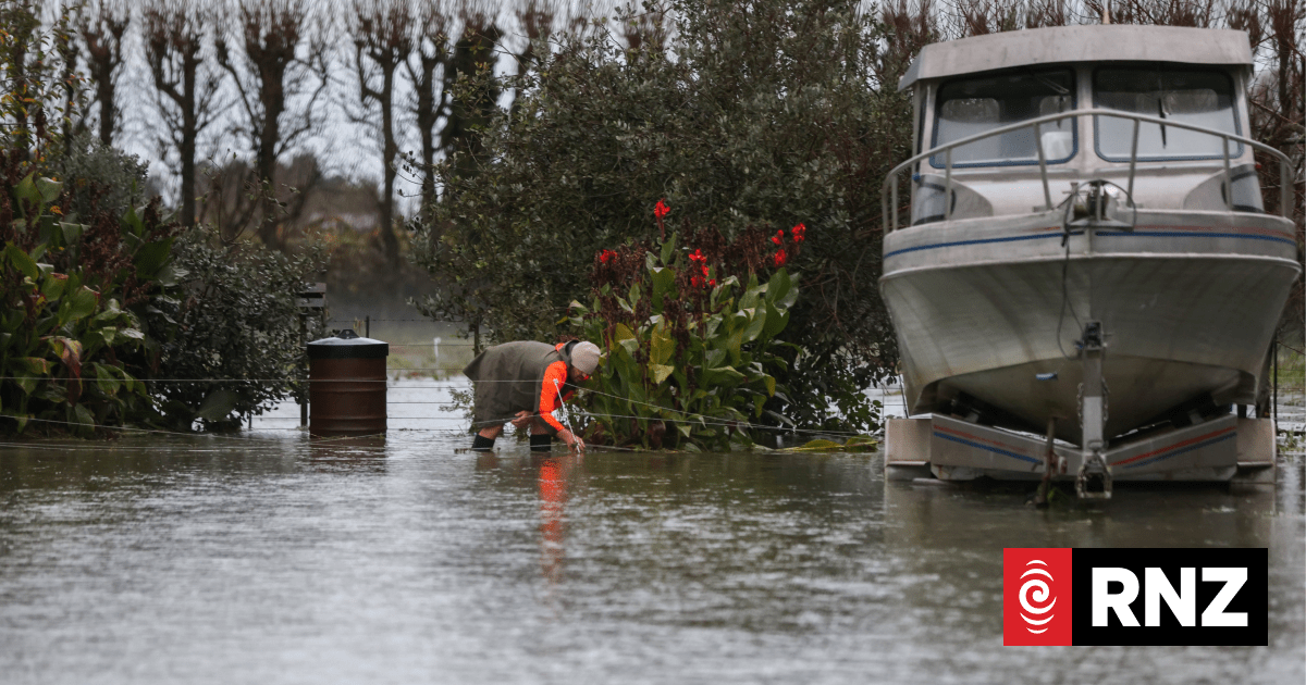 Lifeline highway closes as heavy rain heads east after 700mm downpour, floods
