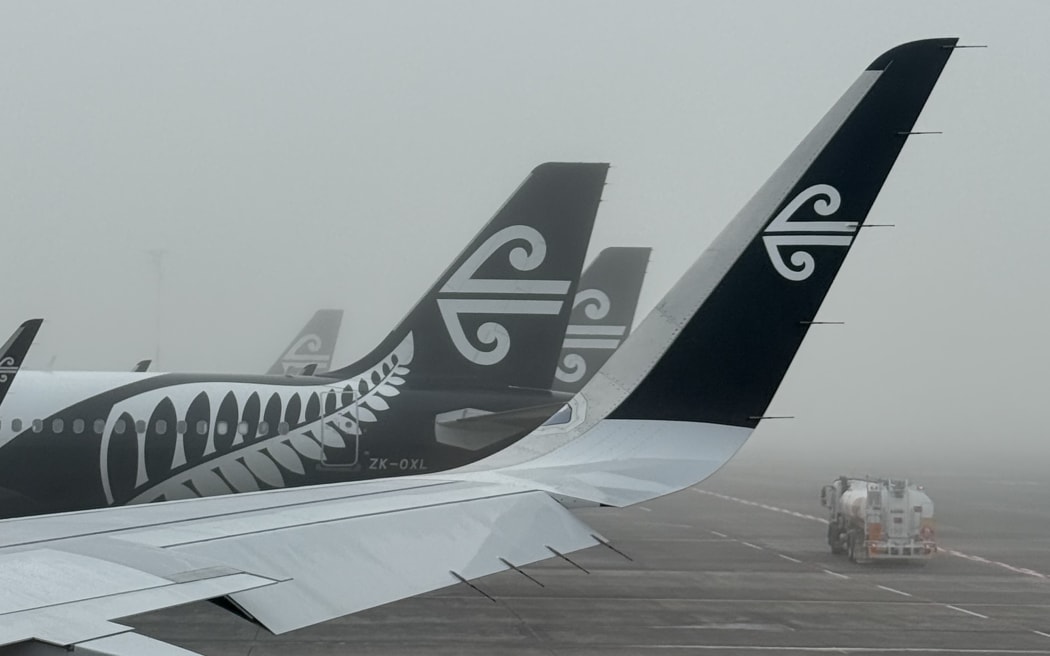 AUCKLAND FOG
