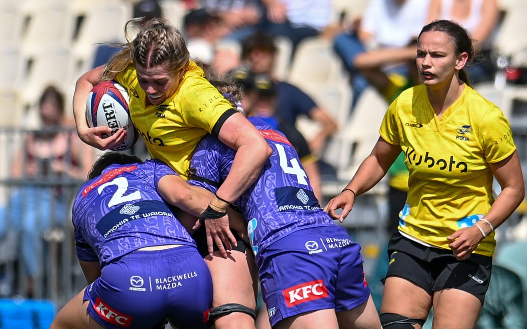 Sam Taylor of the Hurricanes Poua playing against Matatū.