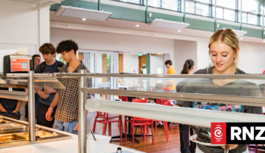 University of Canterbury Students' Association admits charge for mass food poisoning