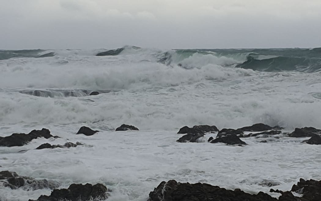 Swells on Wellington's south coast this afternoon.