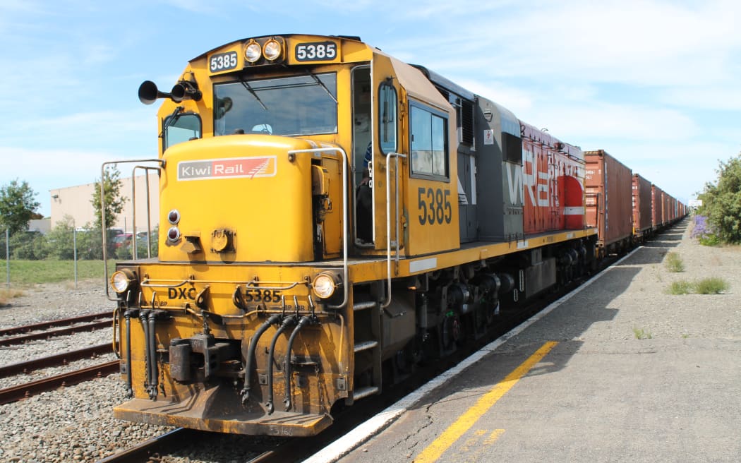 A northbound freight train at the Rangiora Station.
