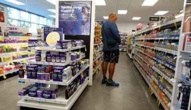 With FDA backing, Colorado says state will save money by importing drugs from Canada