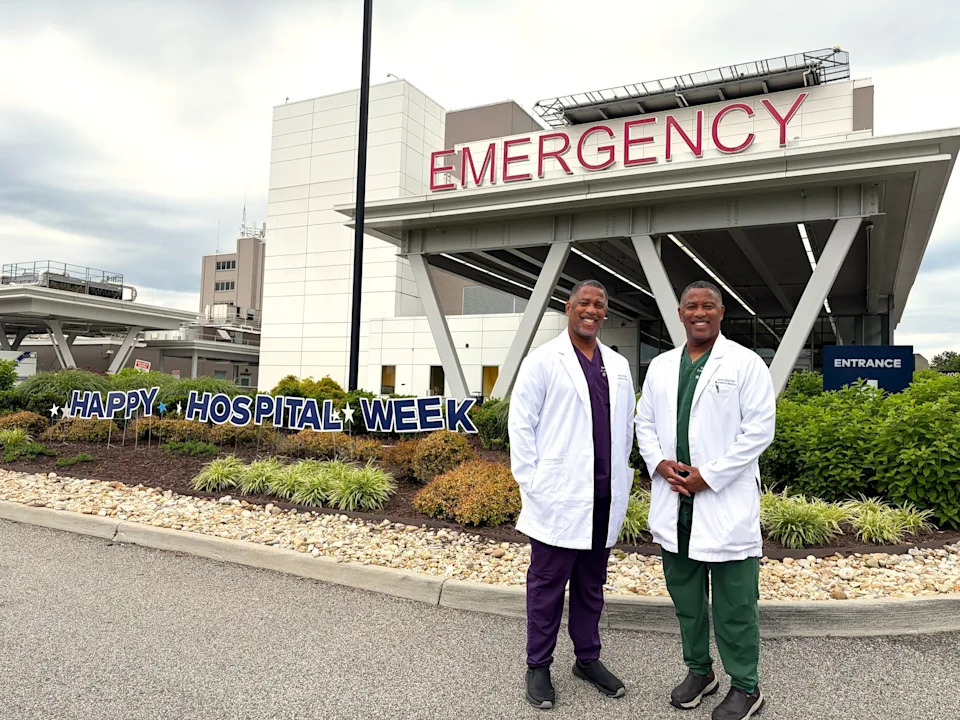 HCA Healthcare - PHOTO: Twin brothers Drs. Travan Jasper and Travis Jasper returned to their hometown of Richmond, Virginia, to lead the emergency department at HCA Healthcare's Chippenham Hospital.