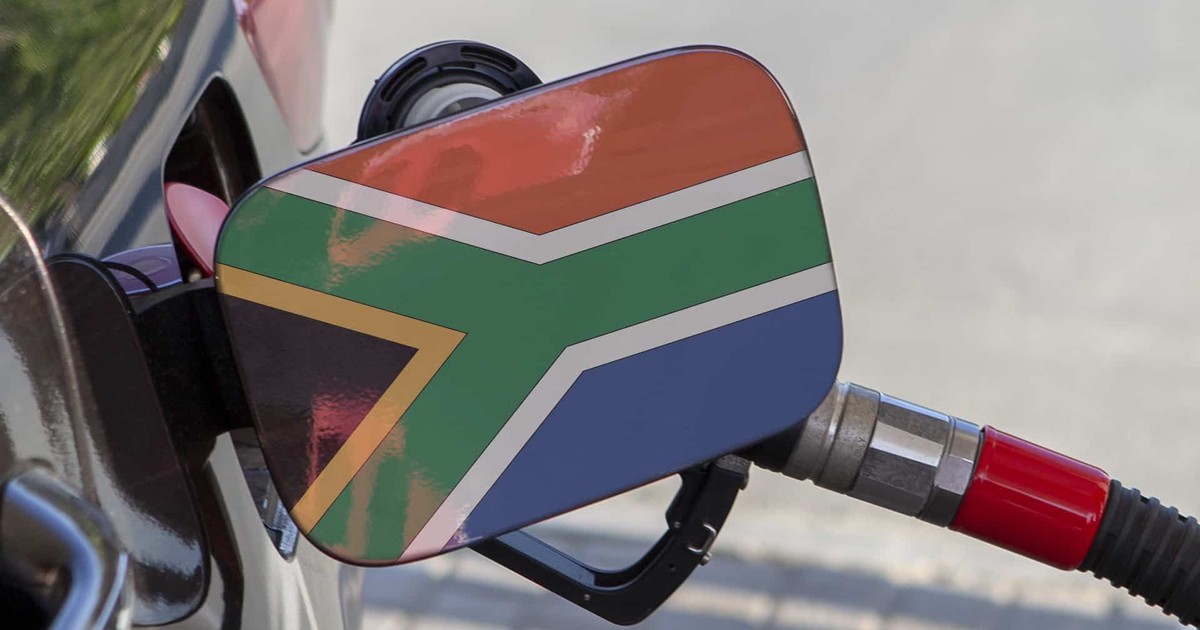 Oil tops $100 as South Africa cuts fuel relief and raises petrol prices