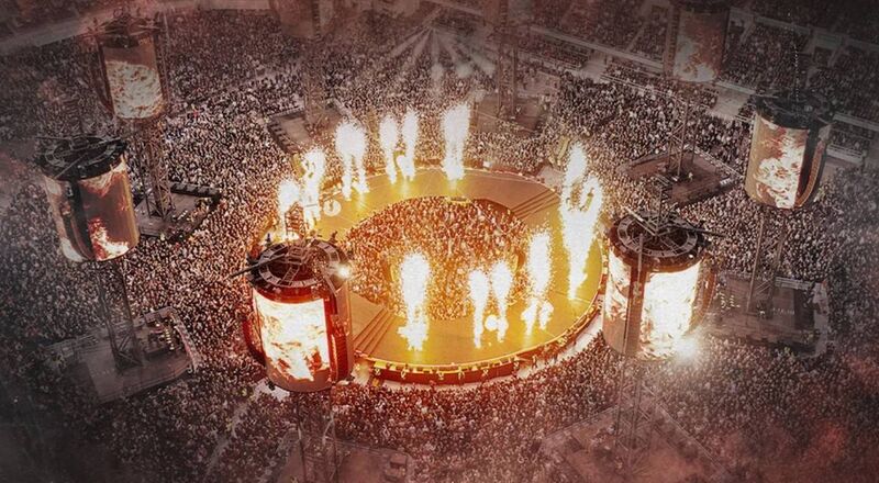 Metallica's 'in-the-round' stage. 