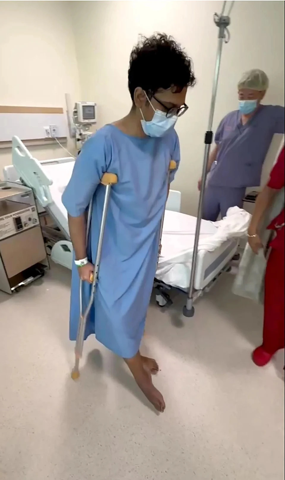 Before a two-stage spinal cord stimulation procedure, Muhammed Arshad Assainar, 22, could not let anything come into contact with his right leg.