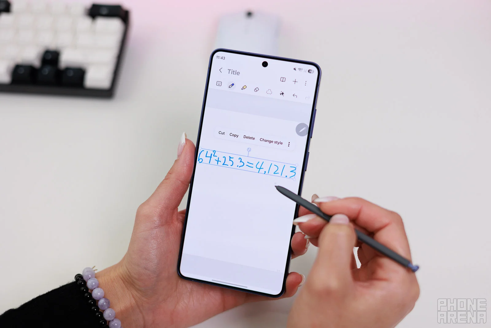 Using the S Pen to solve math problems is just way more fun. | Image by PhoneArena - Galaxy S26 Ultra S Pen: features guide