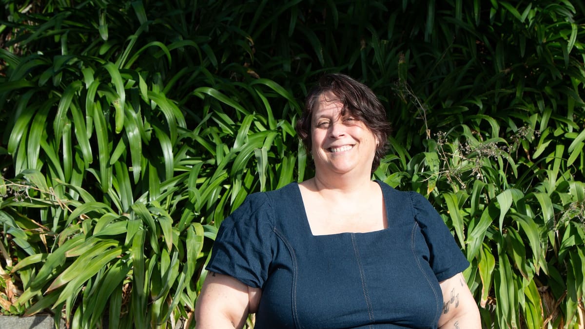 Whanganui bowel cancer survivor urges Kiwis to break stigma and talk symptoms