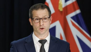 From submarines to spin rooms: How Defence Minister Chris Penk stays afloat in politics