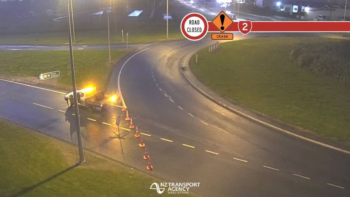 Hawke’s Bay Expressway closed at Westshore after early morning crash