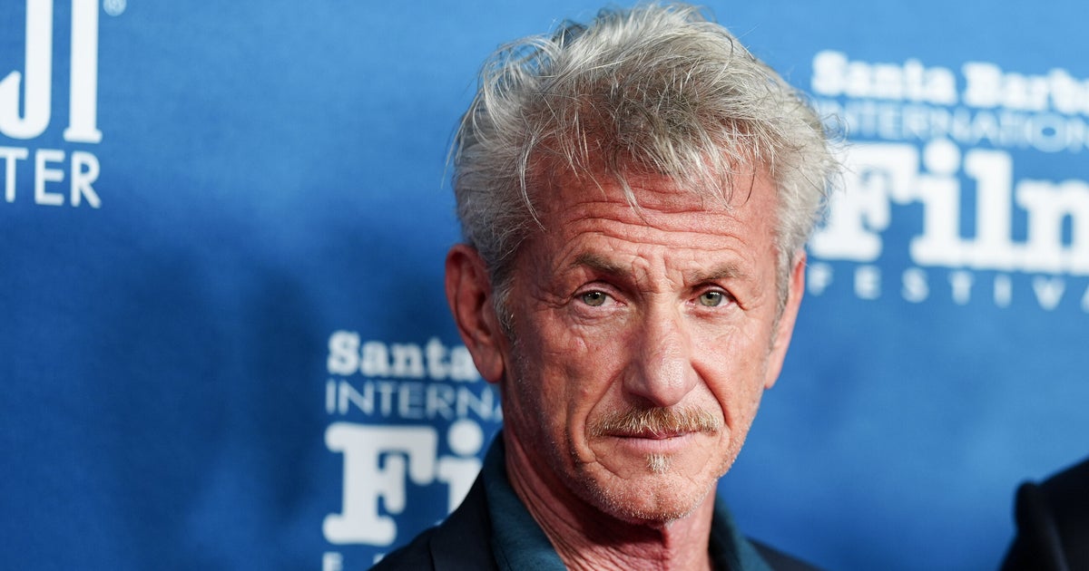 Sean Penn To Direct Film About Police Officer At Jan. 6 Capitol Riot
