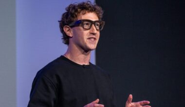 Mark Zuckerberg Doesn't Buy the Anxiety About AI Job Displacement