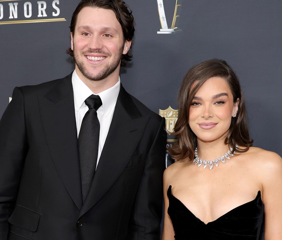 Josh Allen, Hailee Steinfeld Baby Name Revealed, Harper Haize Allen