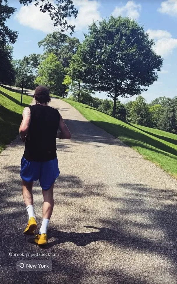 Peltz Beckham posted a photograph of his run in New York to prove he was not at home when his sister visited