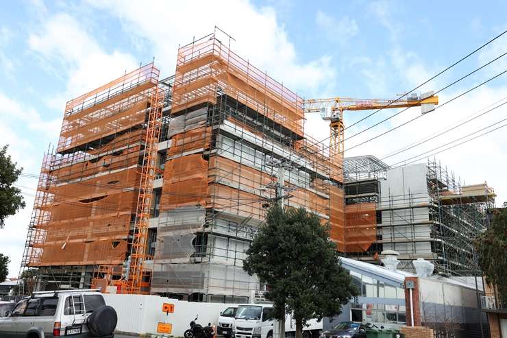 Beachcroft Residences in Auckland's Onehunga have been beset by a new problem, this time with one of its neighbours. Photo / Supplied