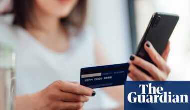 Personal loans booming as cost of living drives Australians to borrow record amounts | Australian economy