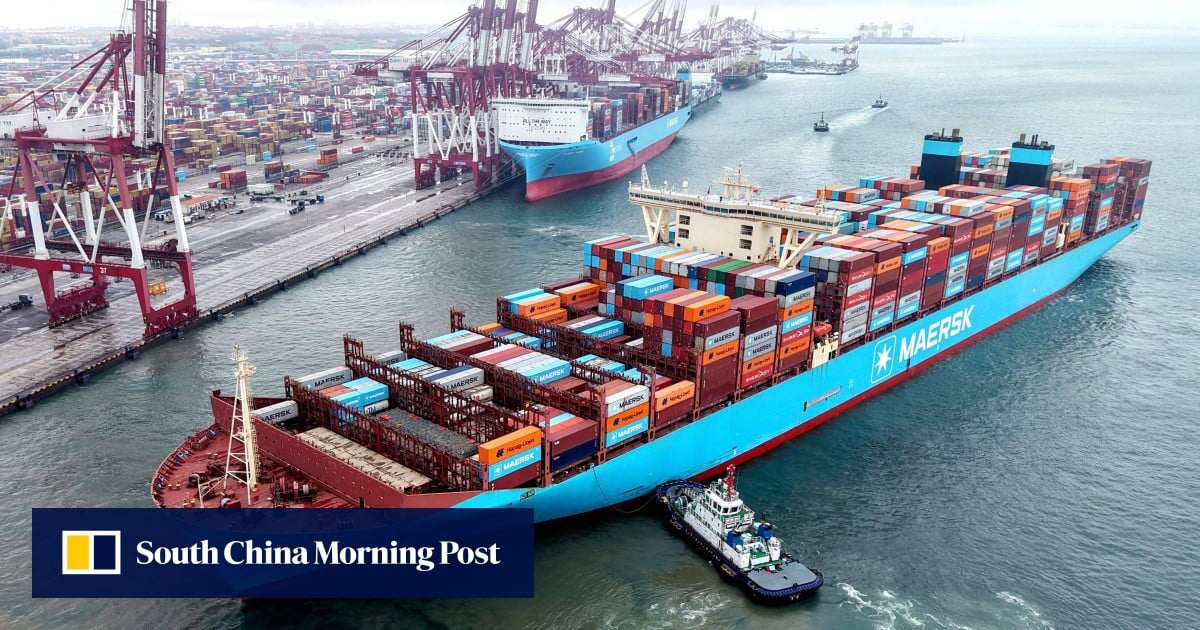 Businesses face huge spike in shipping costs as Hormuz fuel crisis deepens