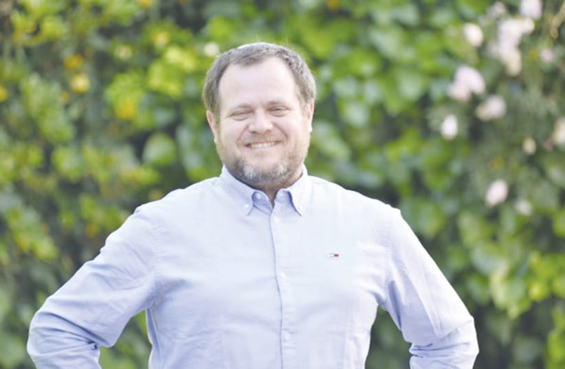 Prof. Michael Klustein
