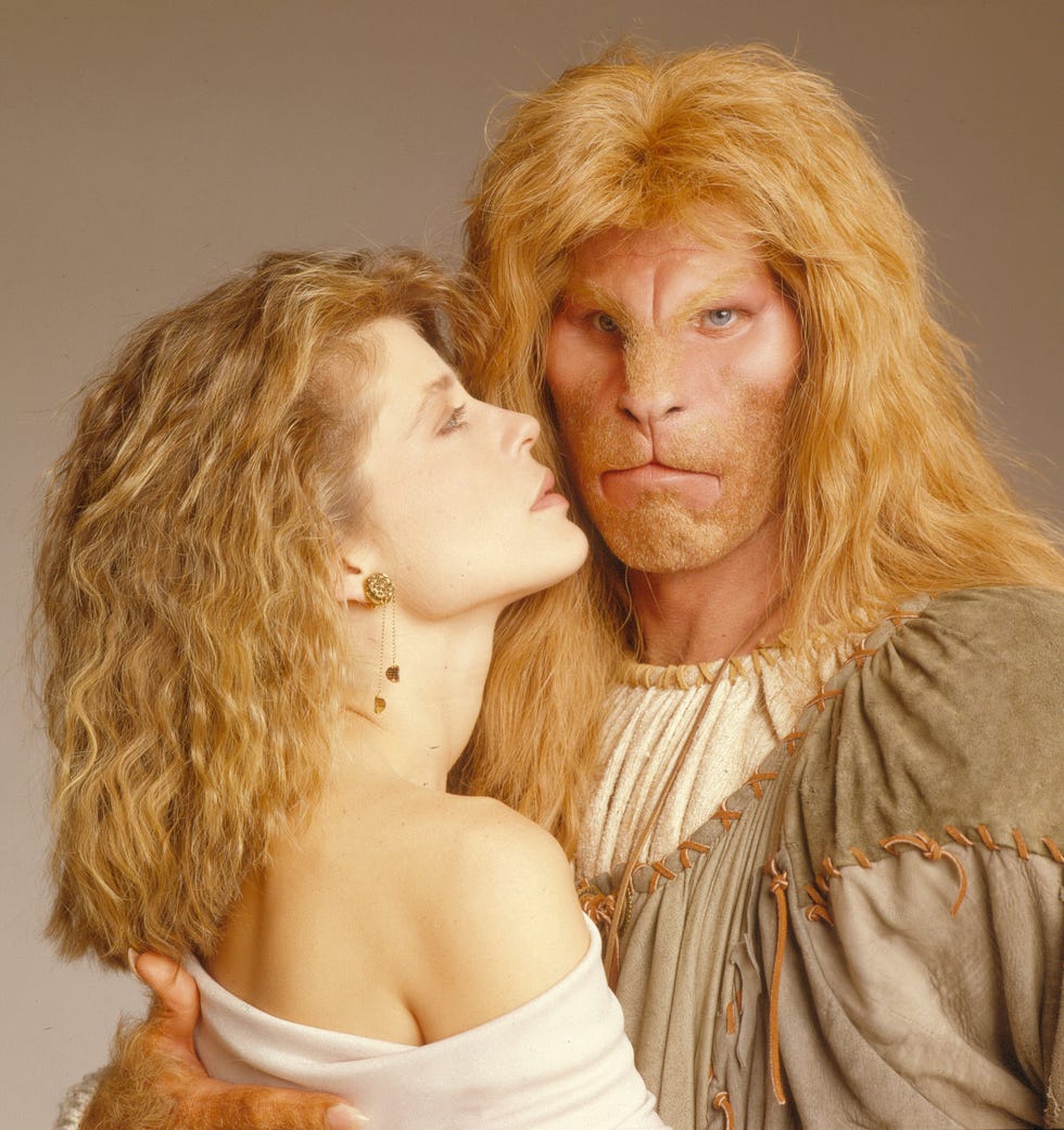 linda Hamilton, Ron Pearlman, Beauty and the beast linda hamilton, ron pearlman, beauty and the beast