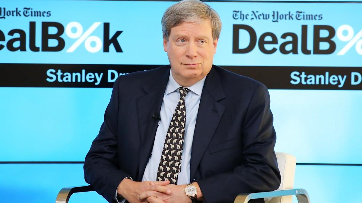 The Billionaire Who Called the 2008 Bubble Just Dumped Google to Buy These 5 AI Hardware Stocks