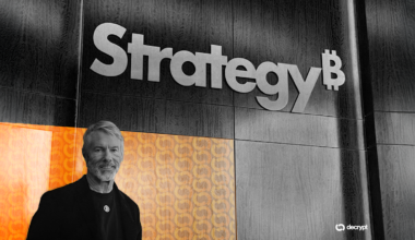 Strategy's Michael Saylor Blames 'Capital Rotation' Into AI as Bitcoin Dives 13%