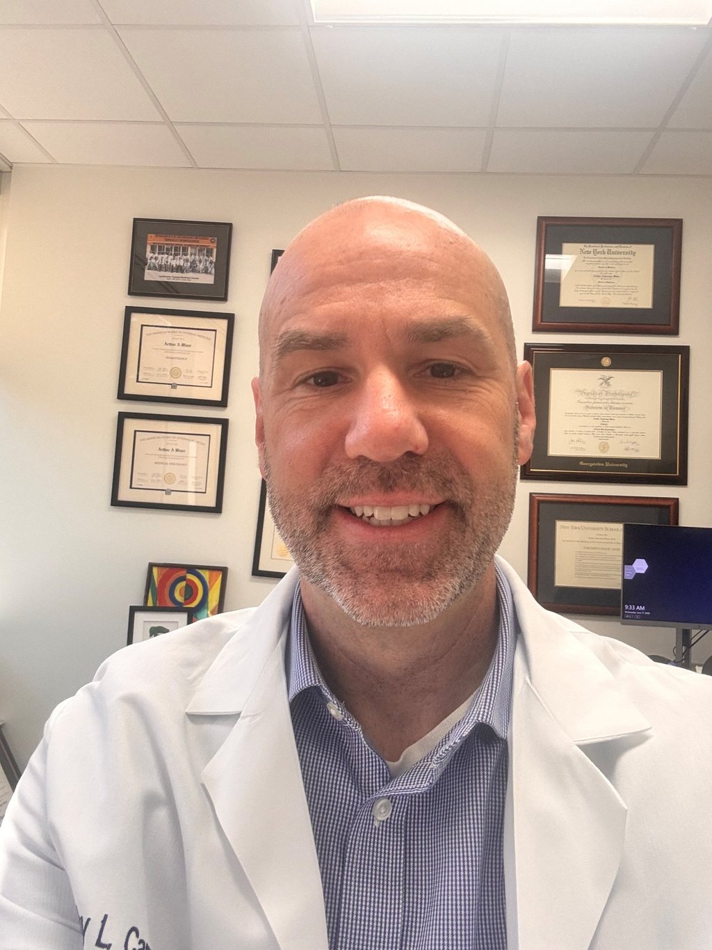Oncologist Dr Timothy Cannon says people who have bleeding or a lot of cramping or discomfort after they run should get checked out. Photo: Dr Timothy Cannon