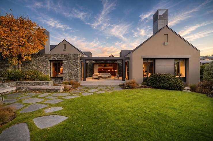 A luxury lodge on Mooney Road, in Speargrass Flat, Queenstown-Lakes, has been snapped up for <img6.5m - $5m over the RV. Photo / Supplied