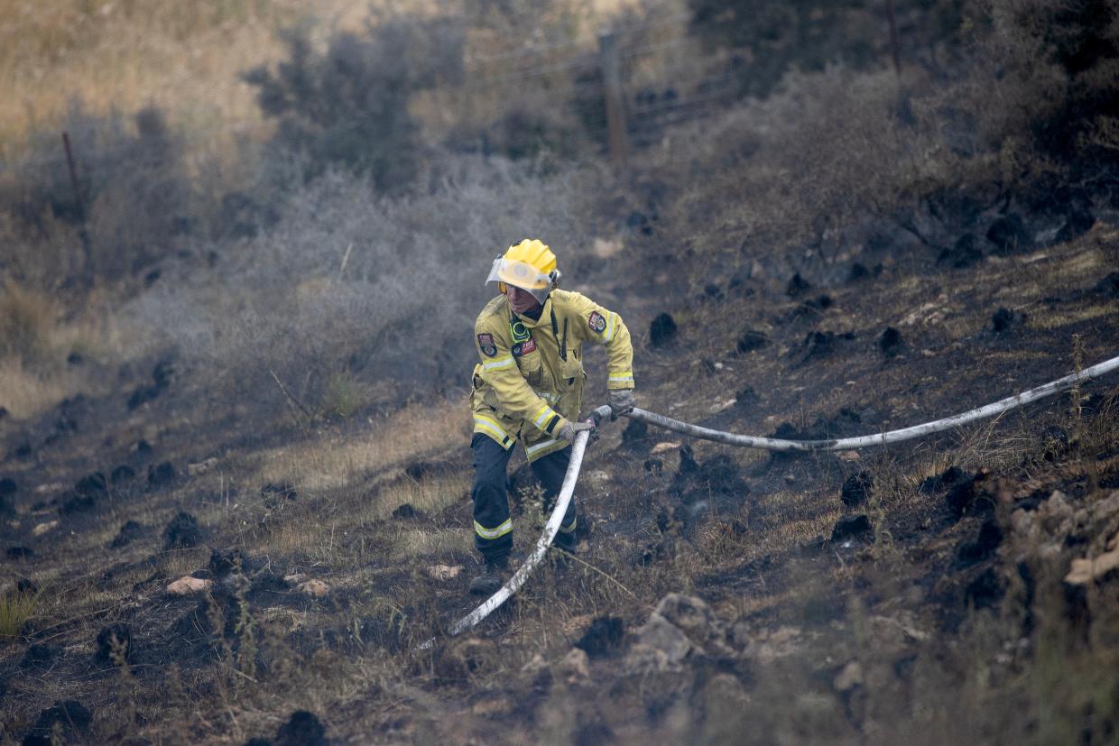 Water restrictions imposed in Hurunui townships as crews respond to large fire - Stuff