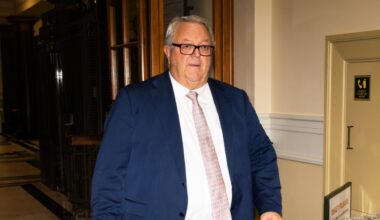 Speaker says Beehive may need to be vacated, Parliament should sit longer - Stuff
