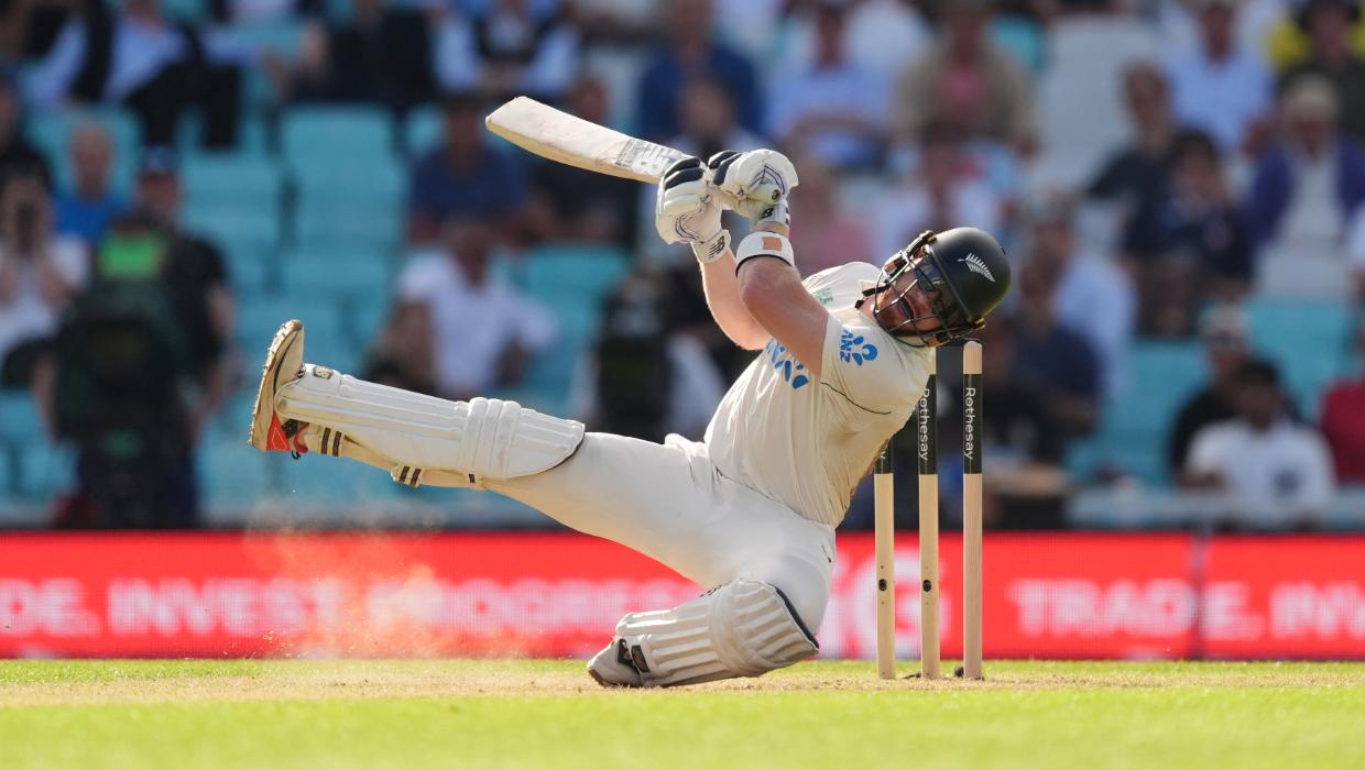 Glenn Phillips leads Black Caps fightback as Tom Blundell notches 50 against England - Stuff