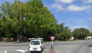 One critical after two-car crash blocks Canterbury road - Stuff
