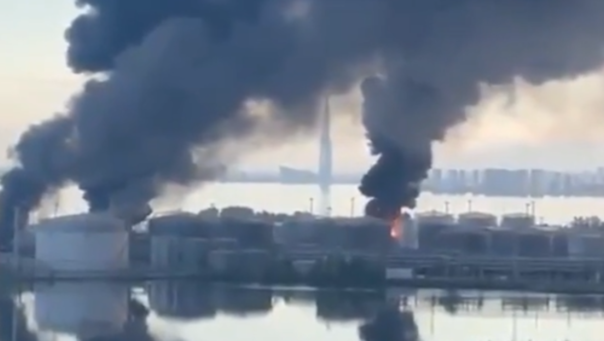 Ukraine targets St Petersburg again after Putin rejects Zelenskyy's offer for direct talks - Stuff