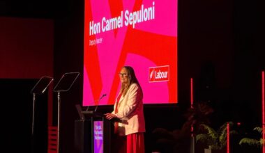 Labour caught between ‘hope and reality’ as it tries to rally supporters - Stuff