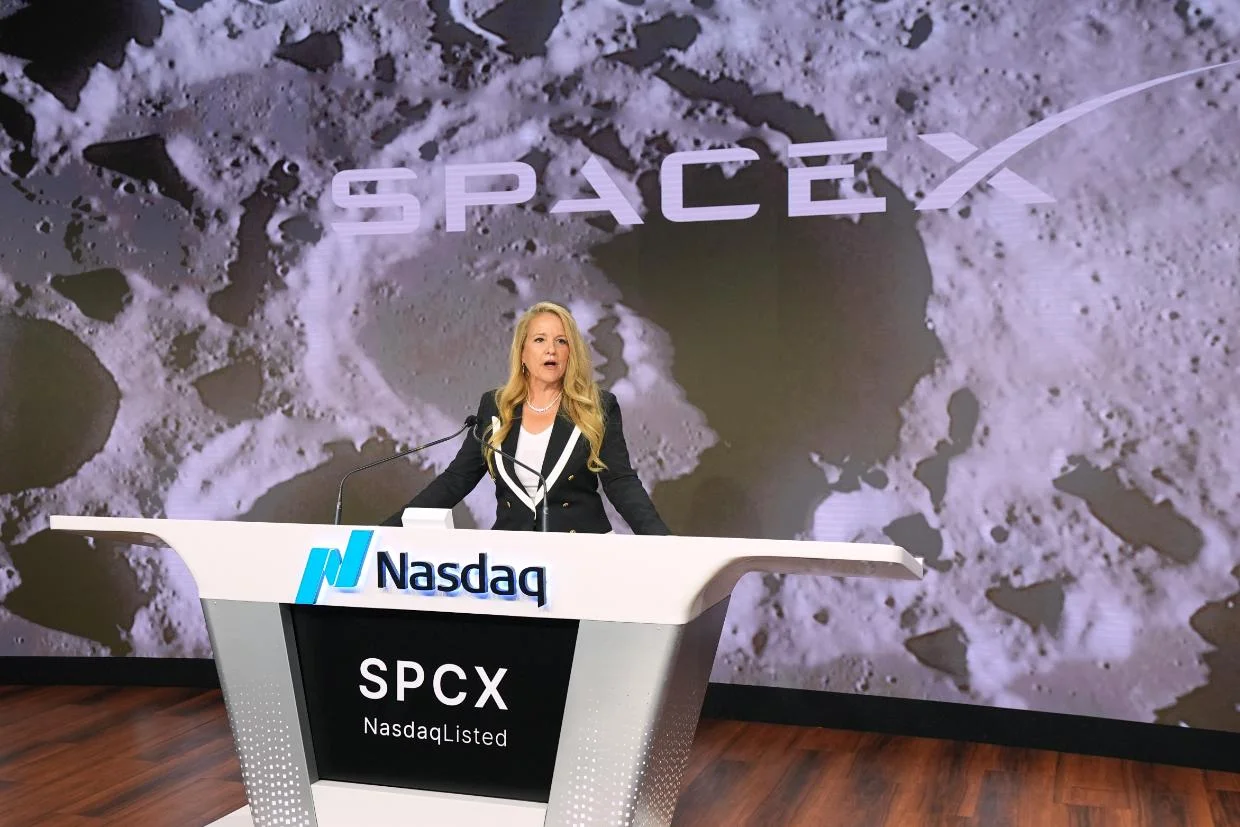 Elon Musk is the world’s first trillionaire as SpaceX soars 23% in Wall Street debut - Stuff
