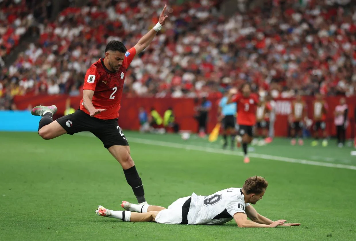 All White Ben Old left with ripped shorts and bloody kit after controversial non-call - Stuff