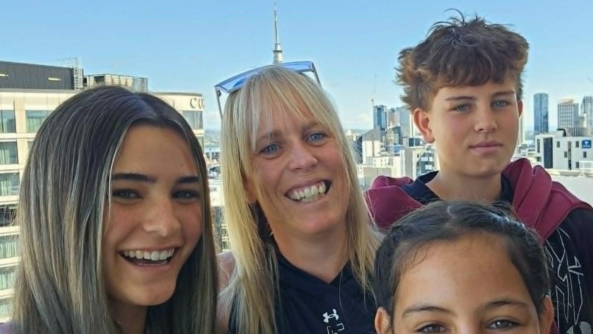 Whangārei mum with stage 4 melanoma racing to fund life-saving treatment