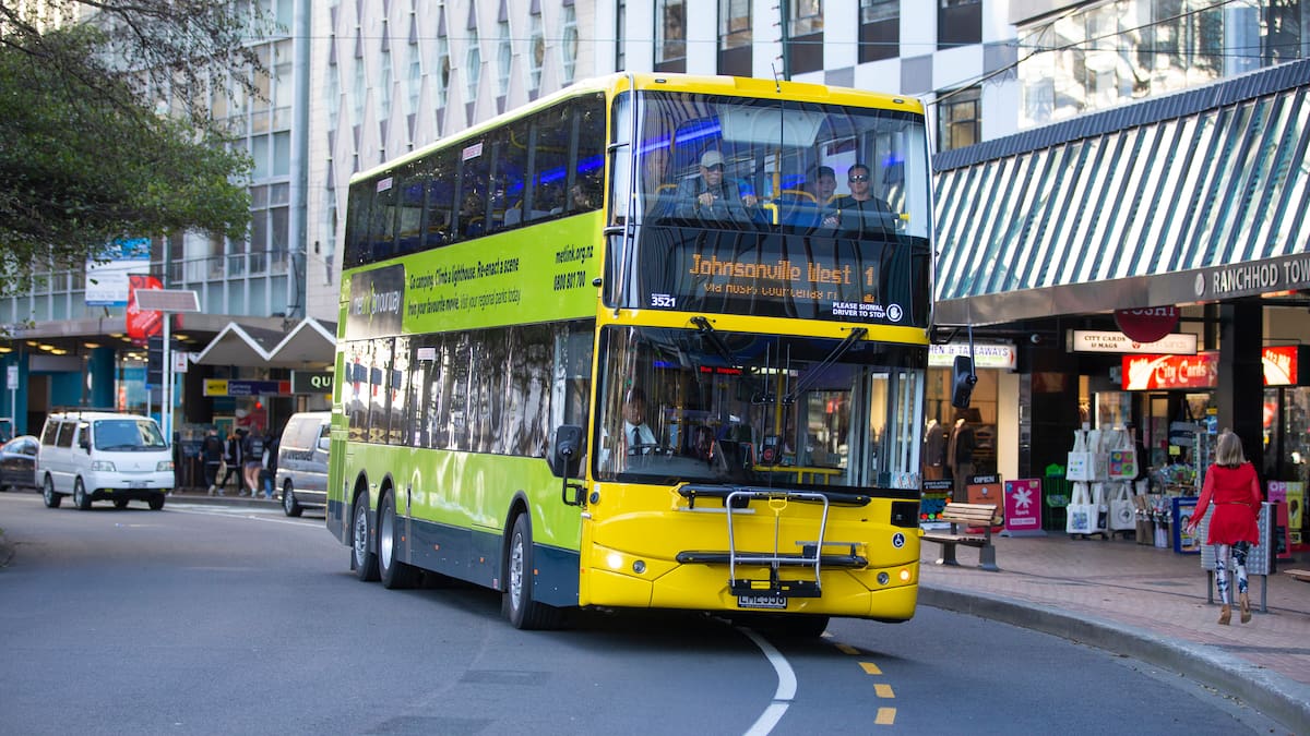 Universal half-price public transport subsidy would cost up to $200 million a year, Govt told