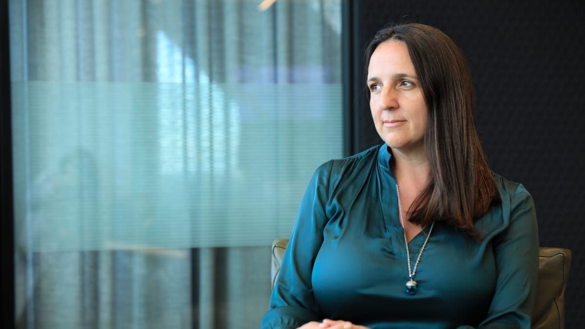 Lack of endometriosis awareness adds years to diagnosis, report finds