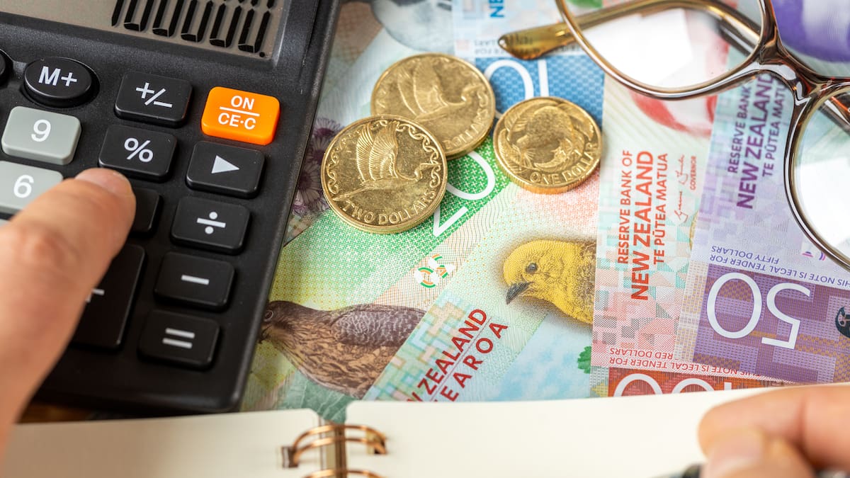 How to spot a get-rich-quick scam - Diana Clement