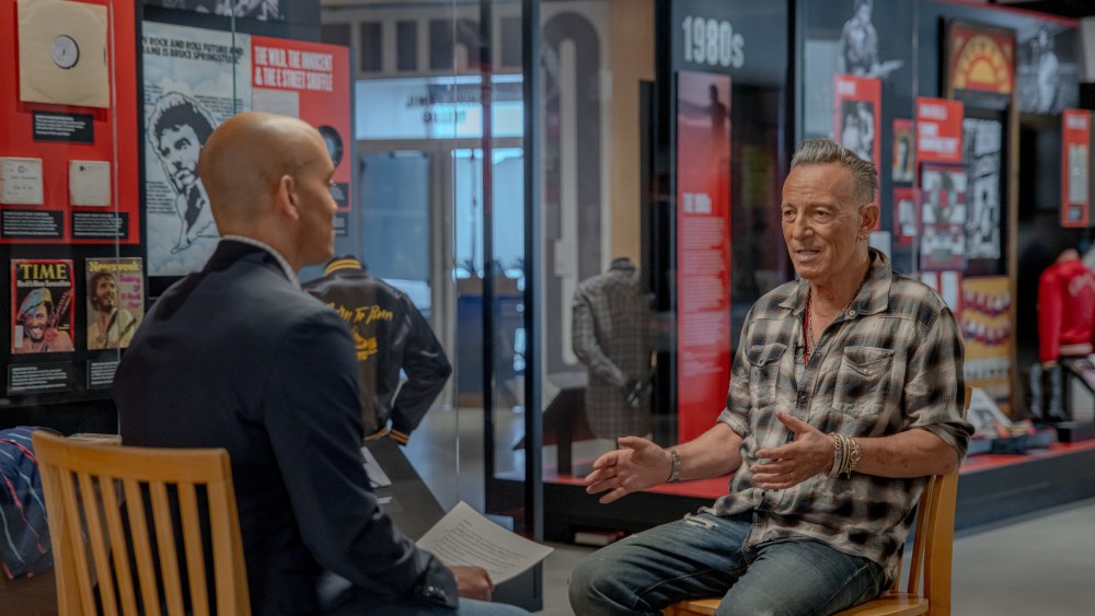 Bruce Springsteen Goes to PBS for Half-Hour Conversation