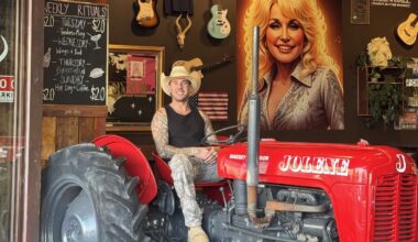 Auckland country bar Jolene reopens with new tavern licence, live music until 3am