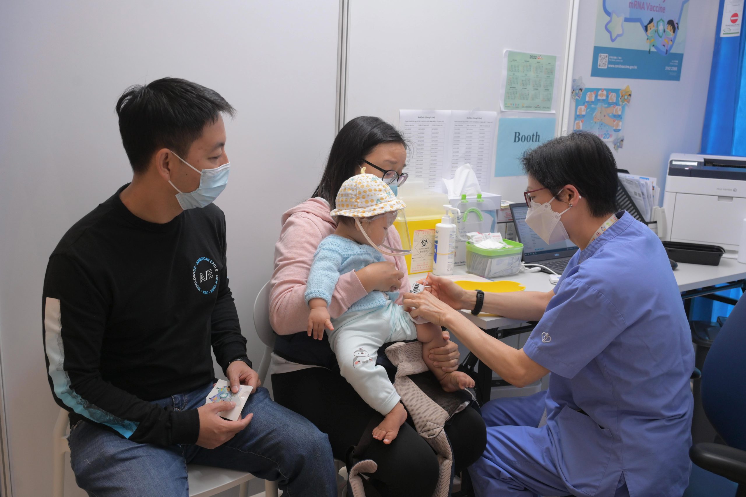 A baby receiving a Covid-19 vaccine. 